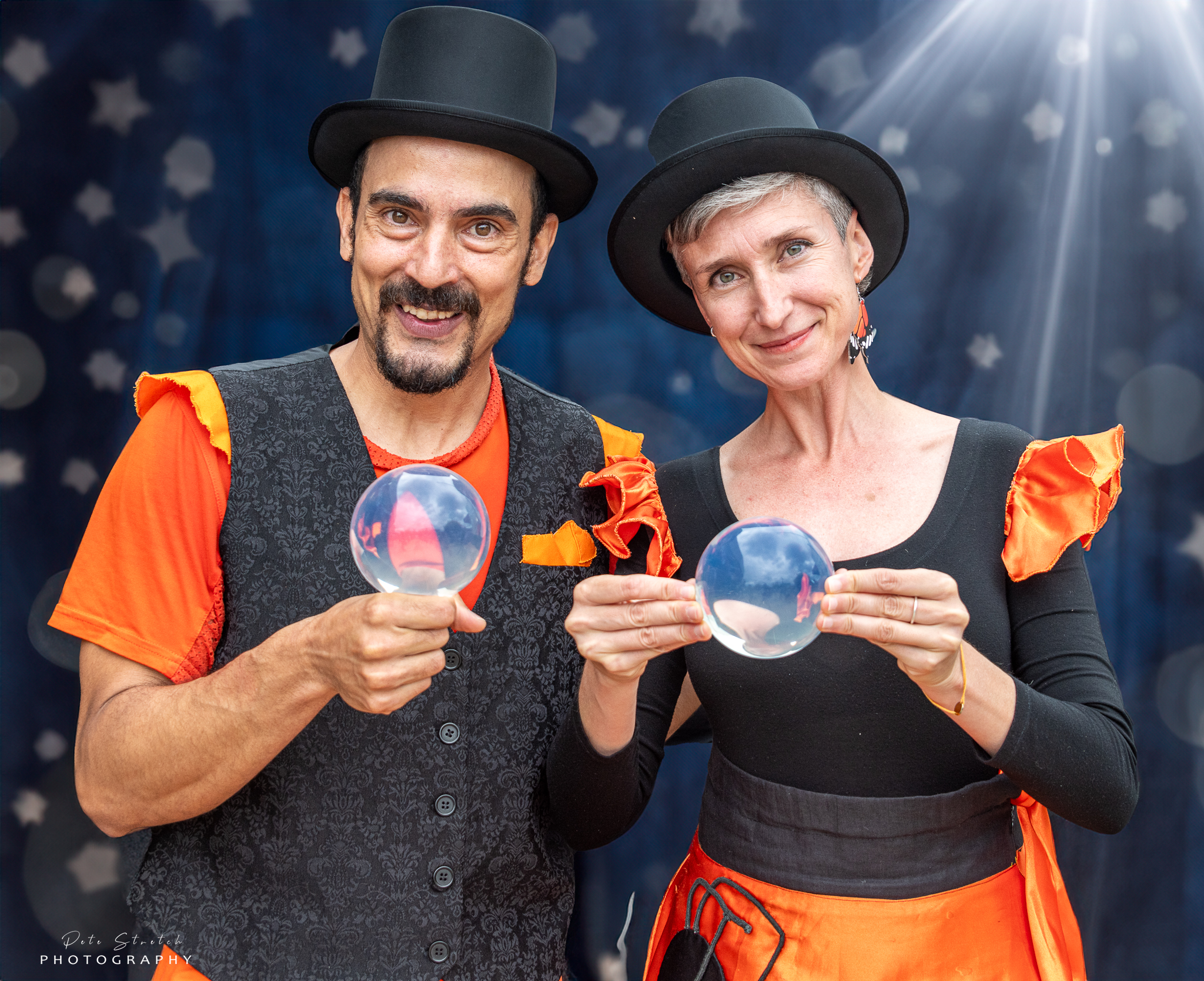 Arts on Tour & OSPA invite you to step into the magical realm of The Orange Box